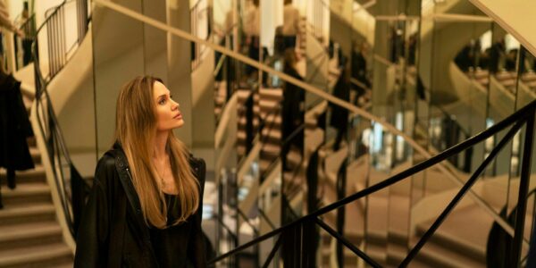 Coutures + rencontre en visioconférence avec la réalisatrice Alice Winocour – jeudi 18 décembre à 18h30