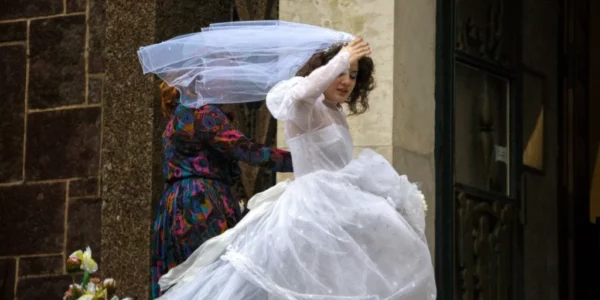 MARIAGE AU GOÛT D’ORANGE – Avant-première en présence du réalisateur Christophe Honoré (visio) – 5 novembre à 18h30
